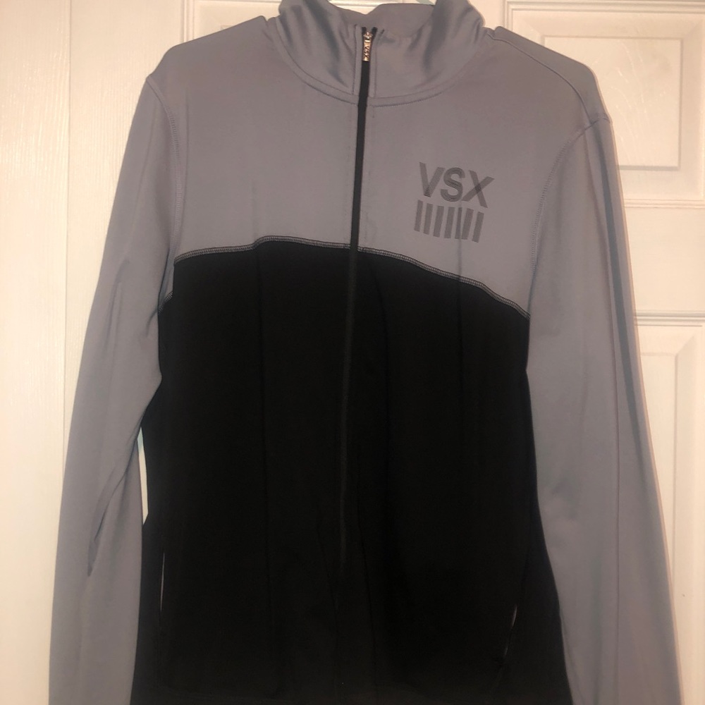 Victoria’s Secret SPORT 2 Tones Sip-Up